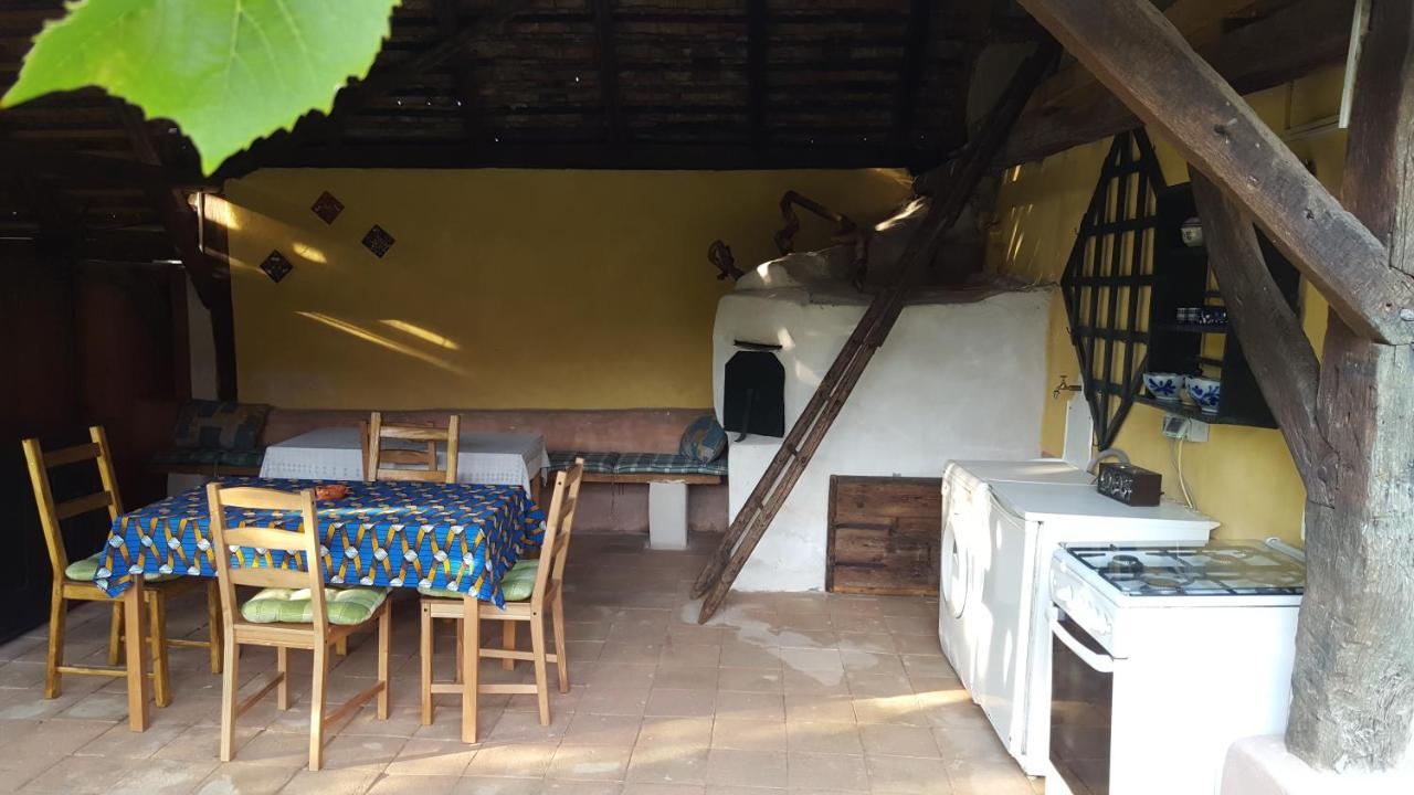Valchid Guest House Buitenkant foto
