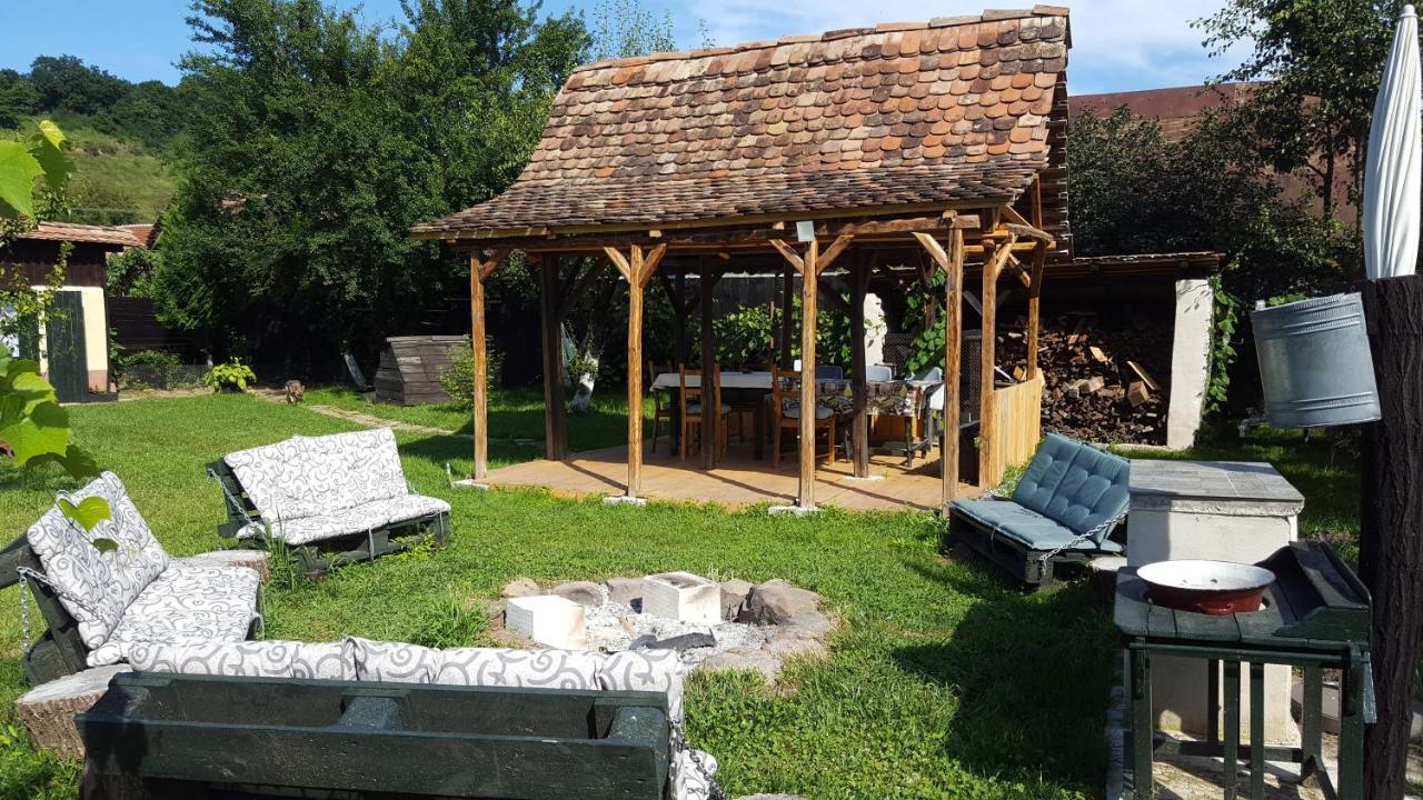 Valchid Guest House Buitenkant foto